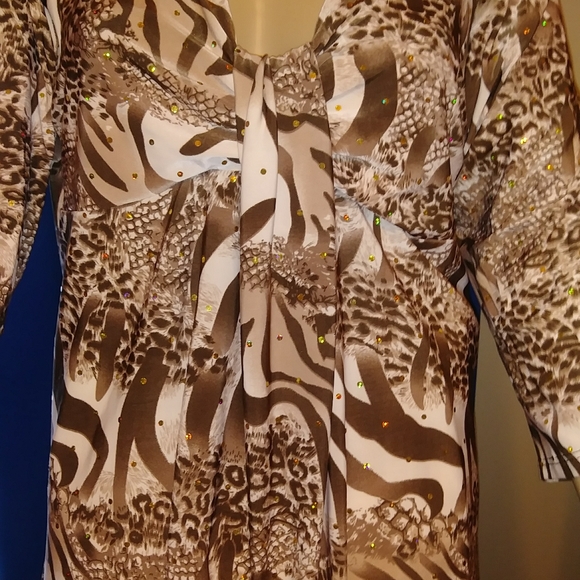 Top - Picture 4 of 7